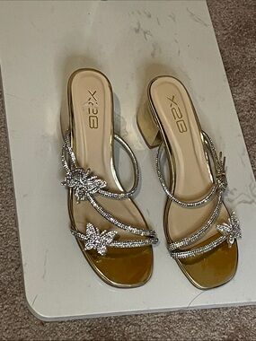 X2B Gold Rhinestone Butterfly Embellished Slide Mules Size 8